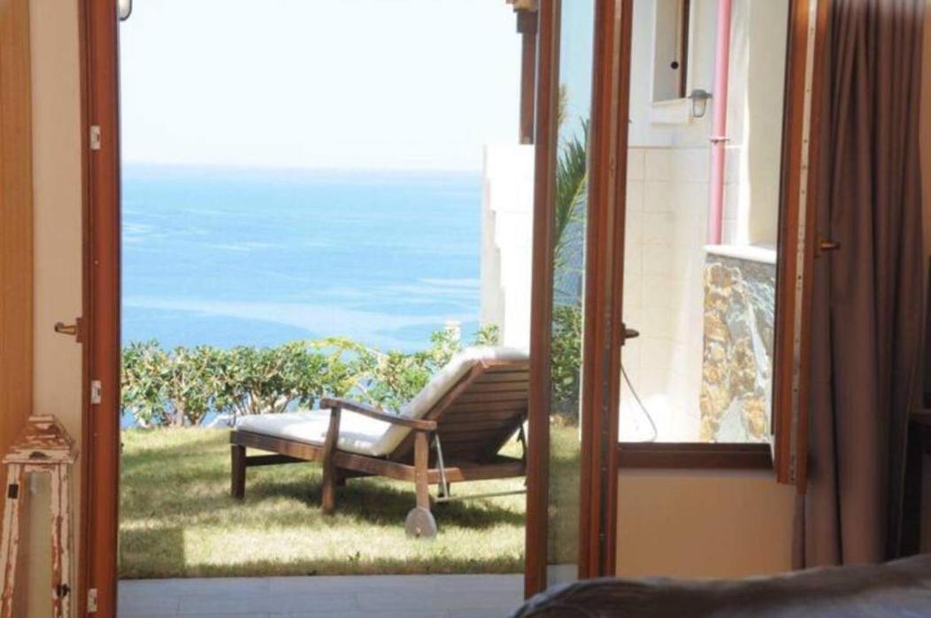 Vitamin Sea Luxury Villas Agia Pelagia  Exterior photo